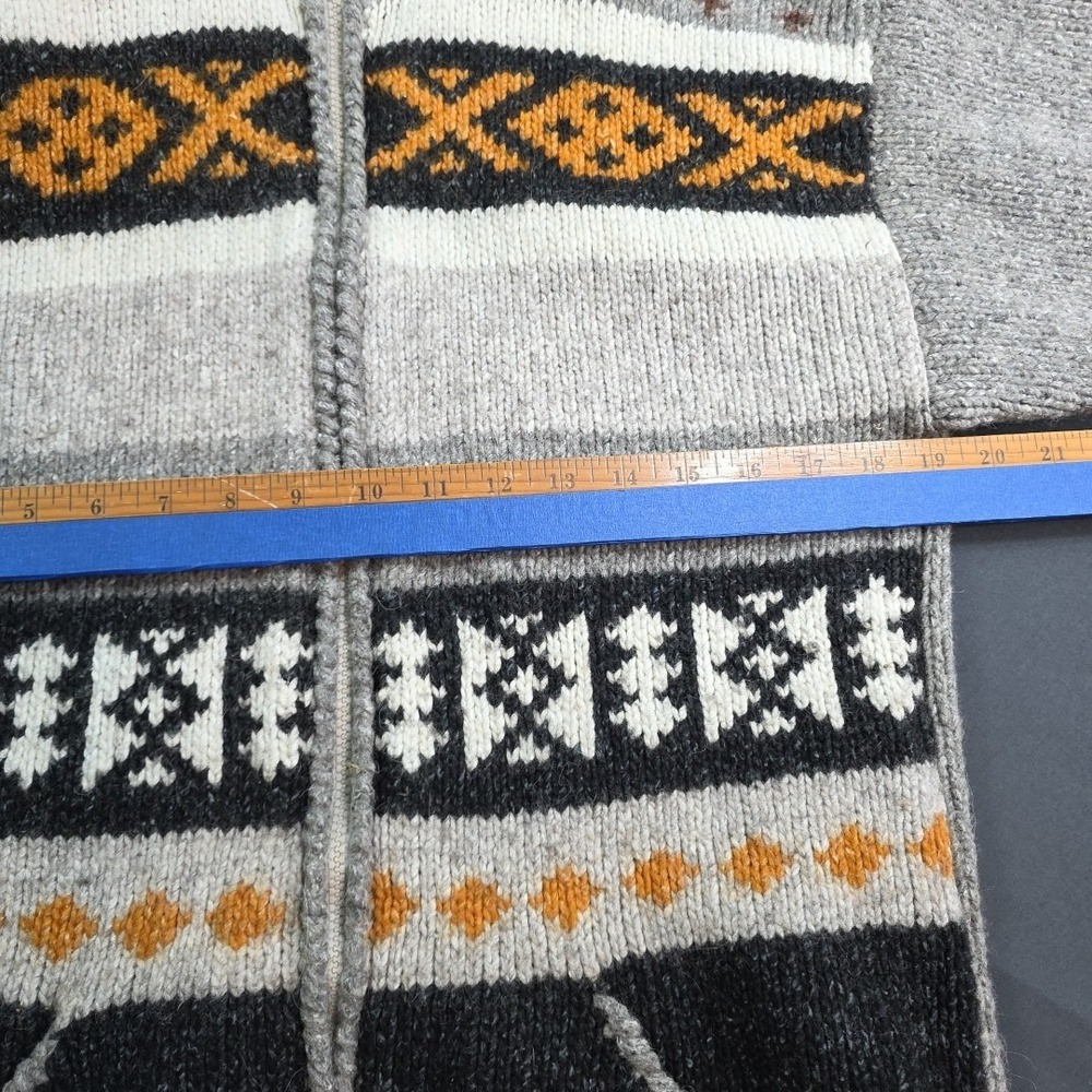 Vintage Hand Knit Cowichan Style Sweater Size L Wool Western Please See Photos - Picture 6 of 8